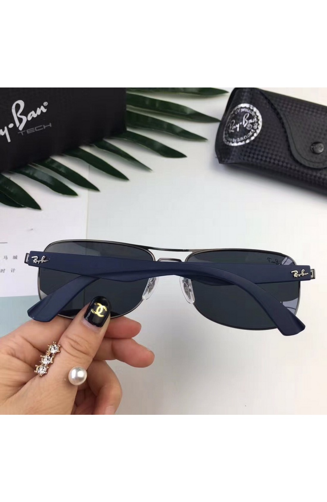 Ray Ban RB3524 Sunglasses Black Blue
